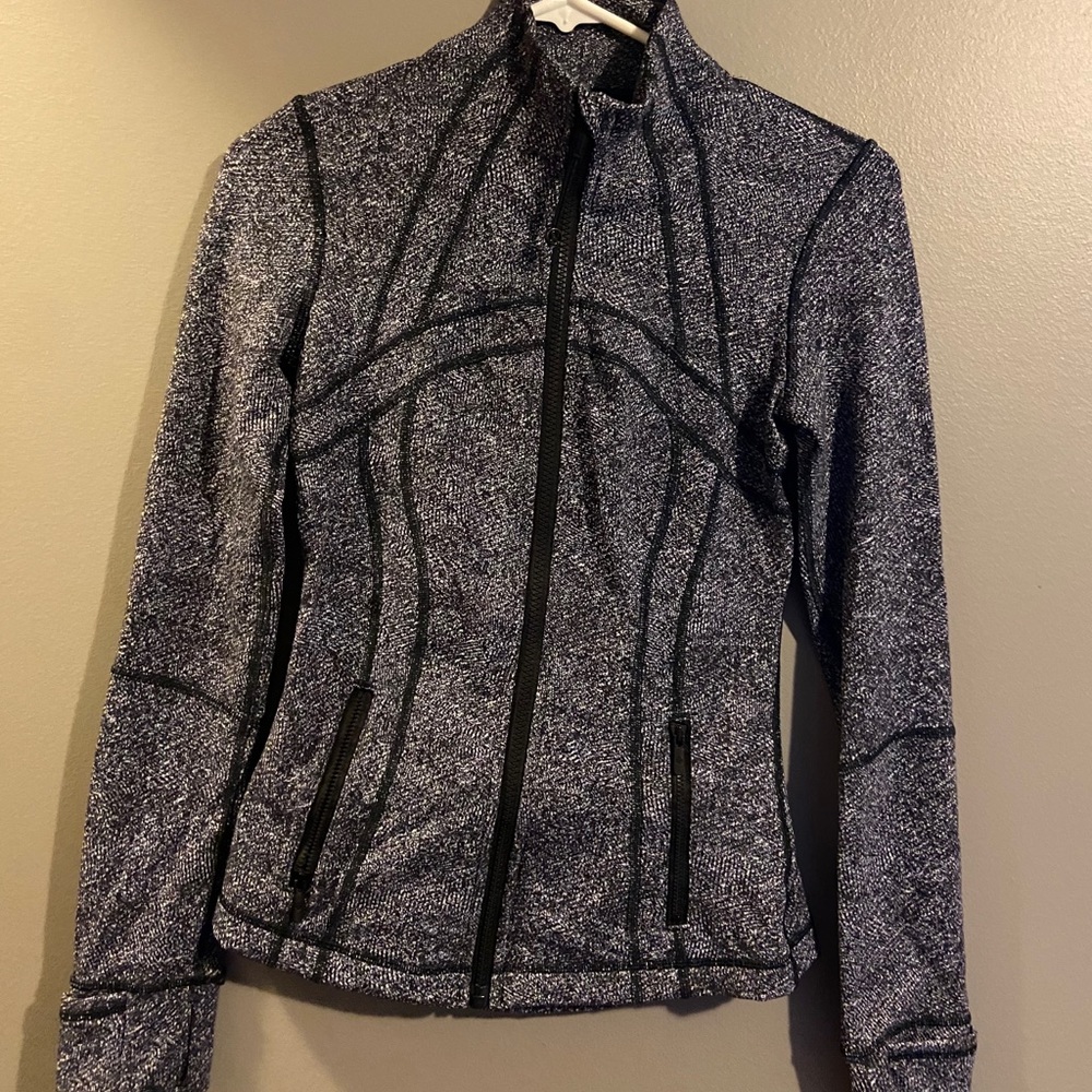 Heathed grey Lululemon Define Jacket